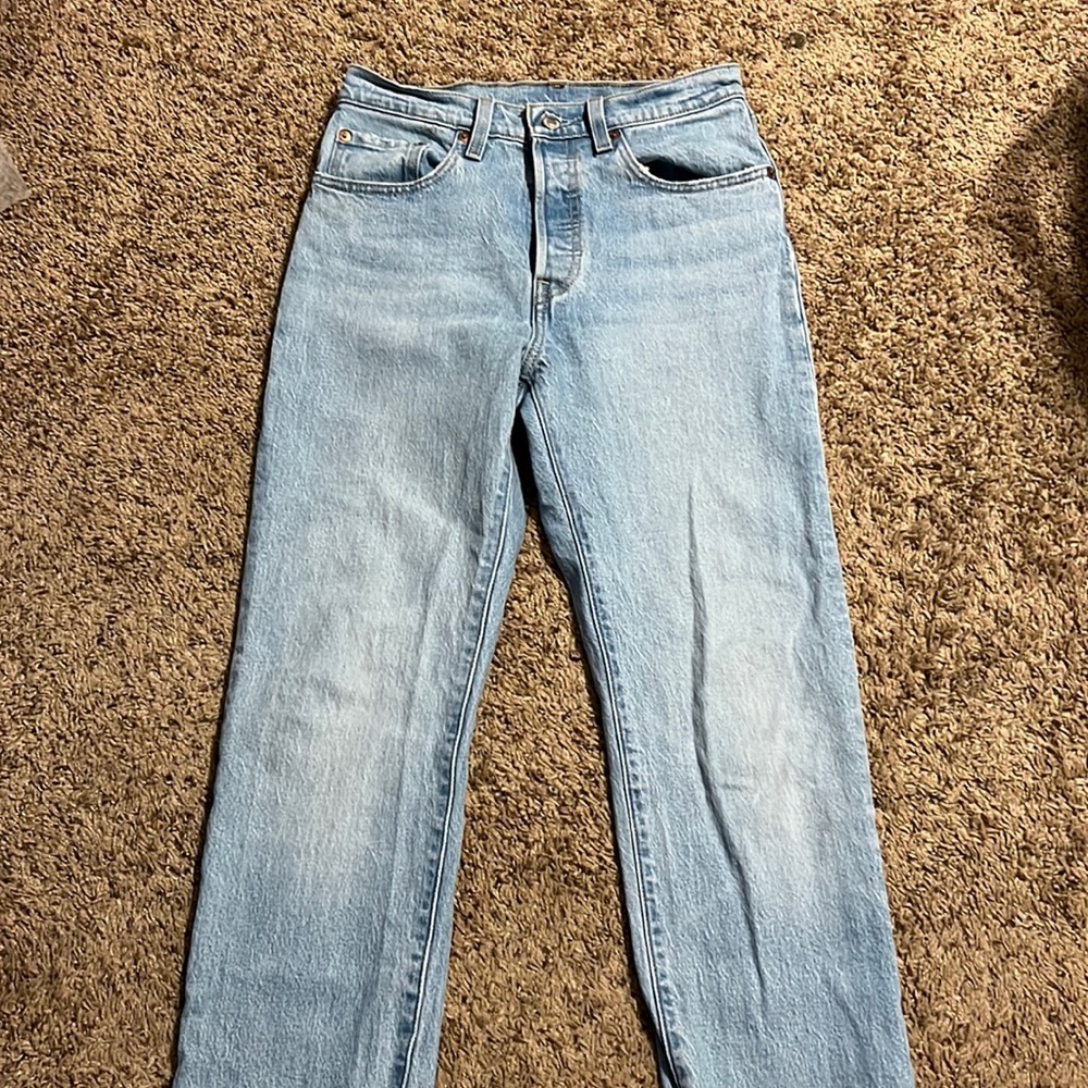 Levi jeans